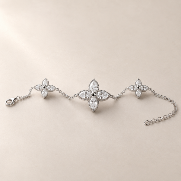 Armband „Elada“ mit 3er-Blüte aus 925 Sterling Silber & Zirkonia