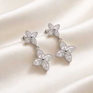 Ohrringe „Elada“ mit 2er-Blüte aus 925 Sterling Silber & Zirkonia