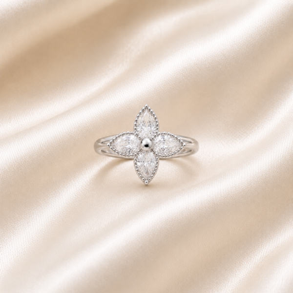 Ring "Elada" aus 925 Sterling Silber mit Zirkonia