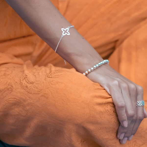 Alternative view of Armband "Coslada"  1er-Blumenmotiv aus  925er Sterling Silber