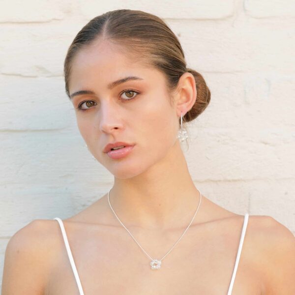 Alternative view of Kette "Fleur Shiny" Edelstein mit 925 Sterling Silber