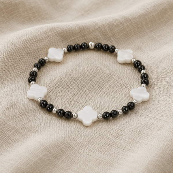 Armband „Ernestina“ aus 925 Sterling Silber mit Perlmutt