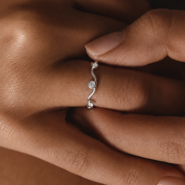 Ring "Senta" aus 925 Sterling Silber mit weißem Zirkonia