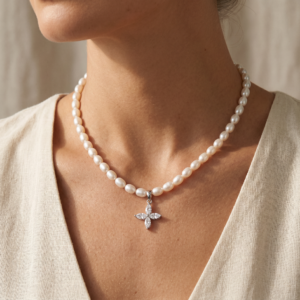 Kugelkette „Eleni“ mit Süßwasserperlen aus 925er Sterling Silber