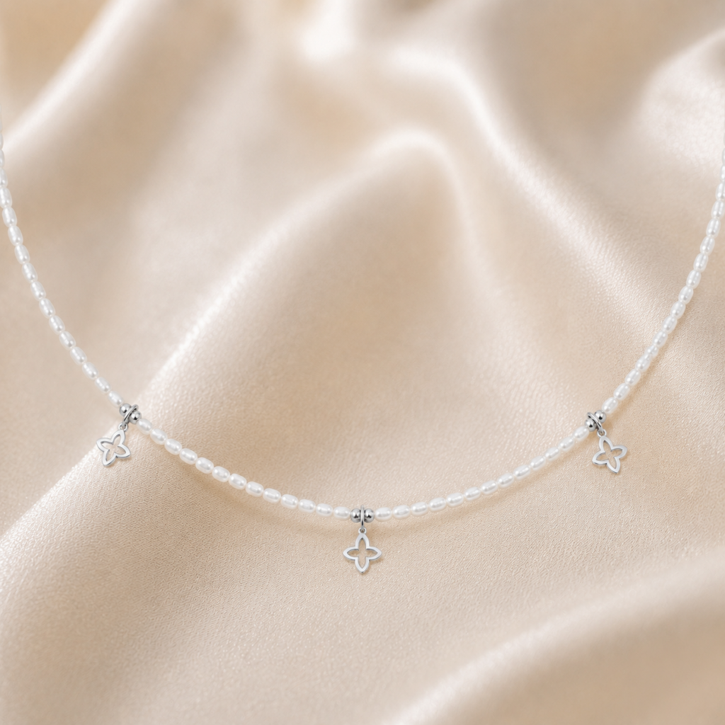 Mini-Kugelkette „Coslada“ mit 3er-Anhänger aus Süßwasserperlen aus 925er Sterling Silber