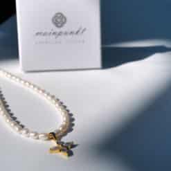 Alternative view of Eleni Kugelkette Süsswasserperlen mit 925 Sterling Silber goldplattiert