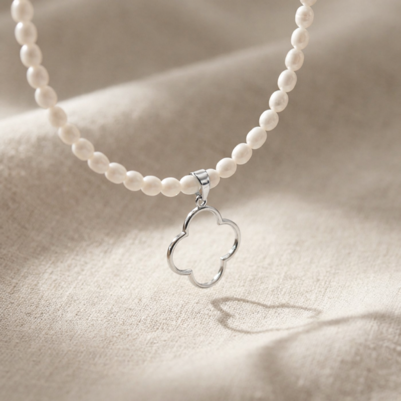 Alternative view of Mini-Kugelkette „Columbiana“ mit Süßwasserperlen aus 925er Sterling Silber