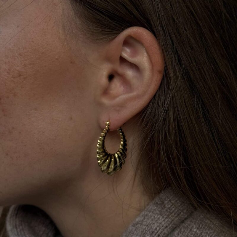 Alternative view of Creolen „Melania“ aus 925er Sterling Silber, goldplattiert