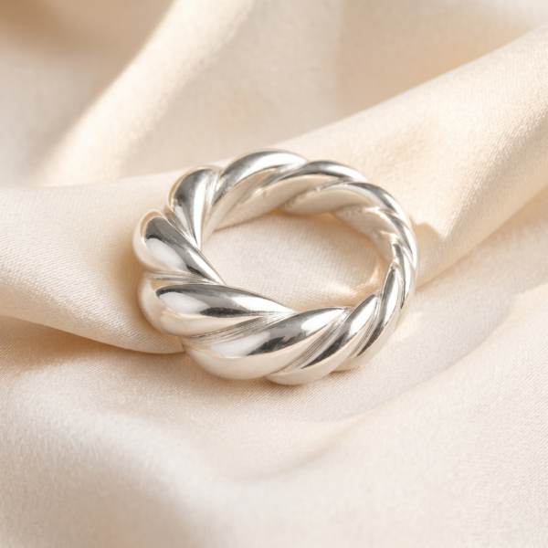 Ring „Melania“ aus 925er Sterling Silber