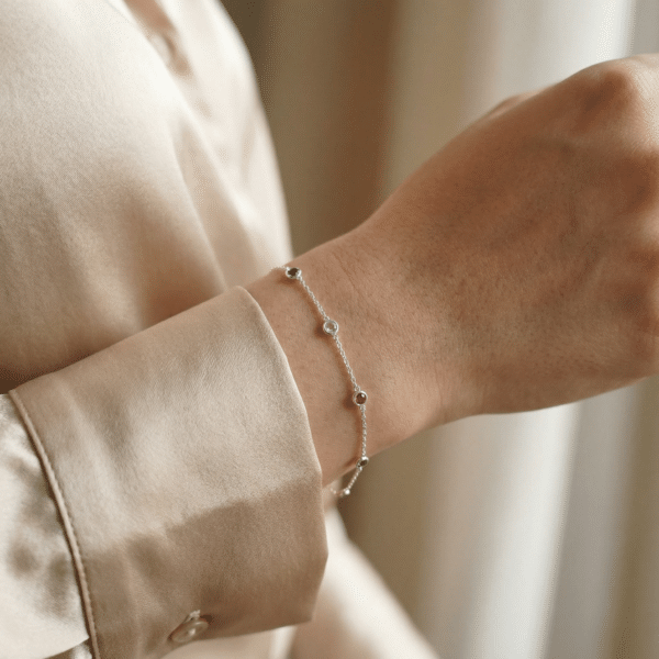 Alternative view of Armband „Septima Rainbow“ aus 925er Sterling Silber & bunter Zirkonia