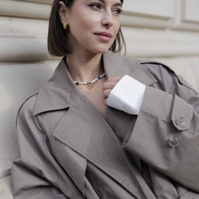 Kugelkette „Coslada Azul“ mit Muschelkernperlen aus 925er Sterling Silber, goldplattiert