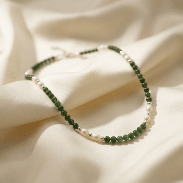 Perlen-Kugelkette „Anahita“ mit Edelstein aus 925er Sterling Silber