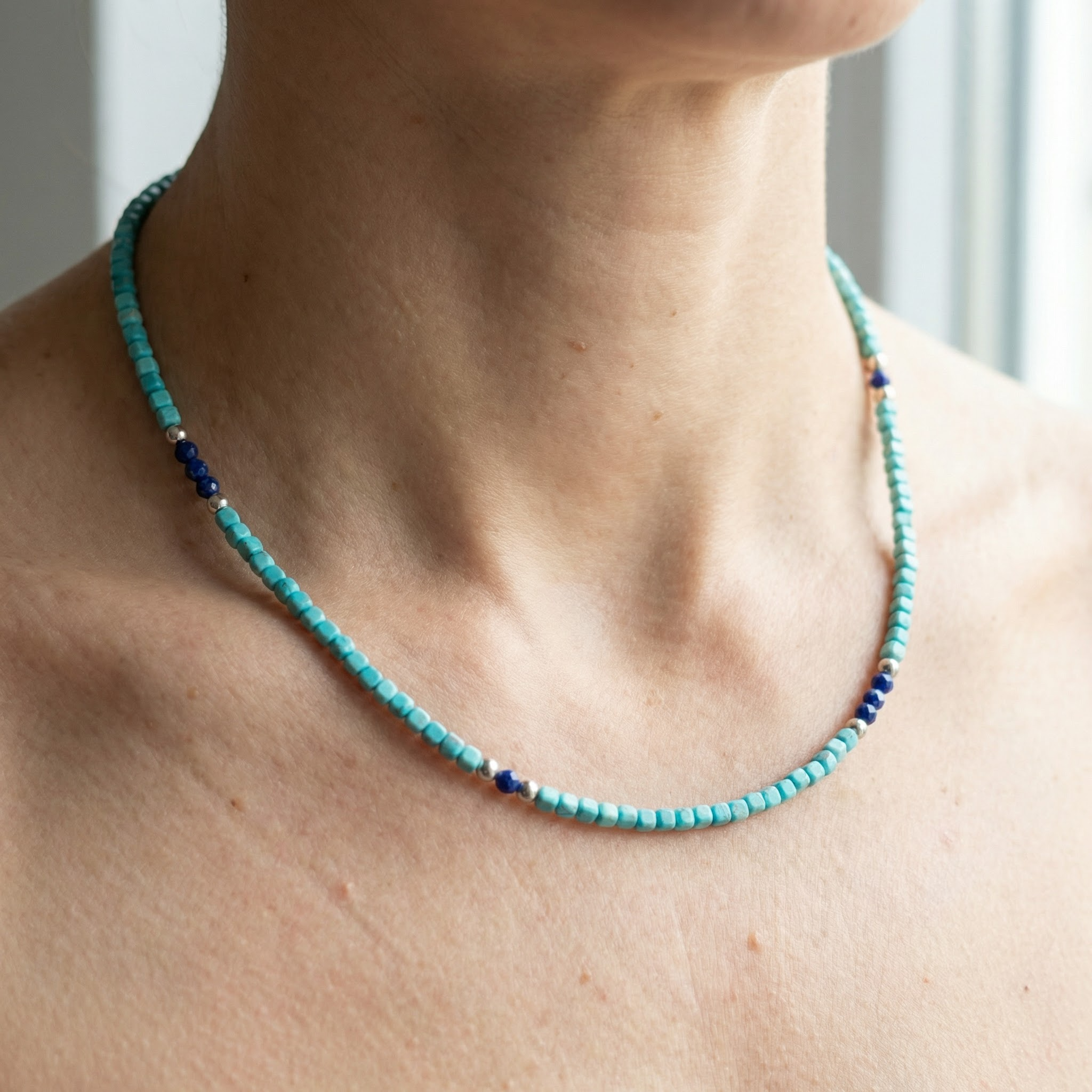 Kugelkette „Blue Ocean“ mit Edelstein aus 925er Sterling Silber