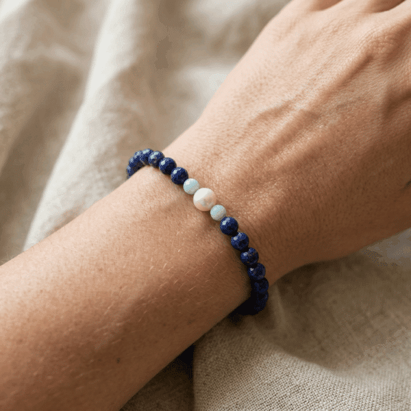 Alternative view of Kugelarmband „Amphititre“ mit Edelstein aus 925er Sterling Silber, goldplattiert