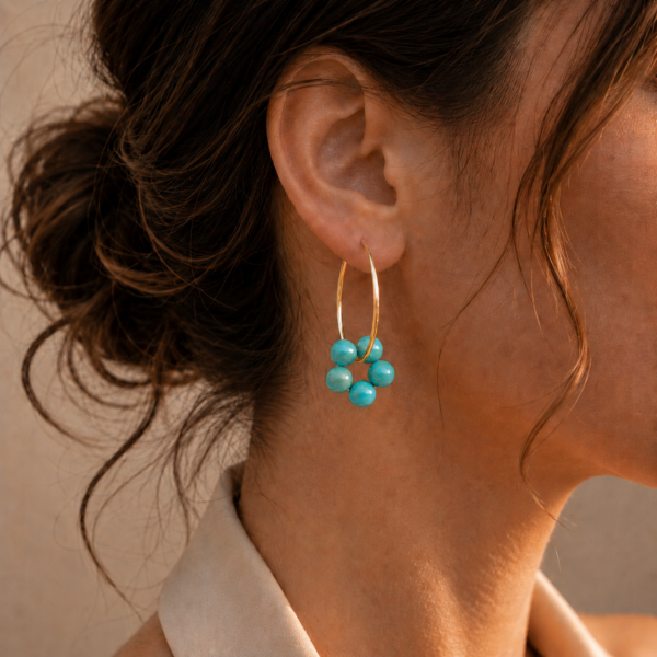 Creolen „FLEUR MULTICOLOR“ mit Edelstein aus 925er Sterling Silber, goldplattiert – Bild 4